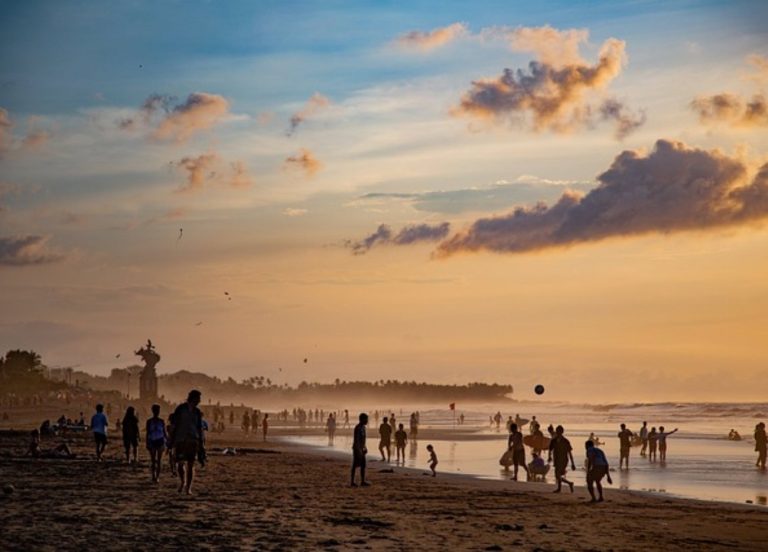 Découvrez les 7 lieux incontournables à visiter à…