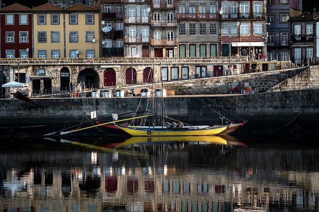 Les trésors architecturaux de l'Église de São Francisco de Porto