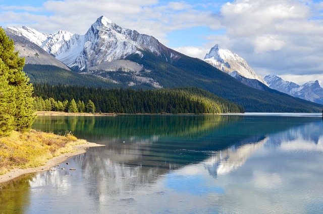 Explorez les trésors cachés des Rocheuses Canadiennes