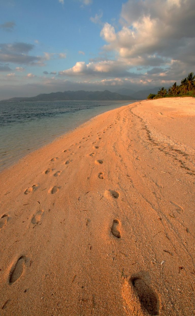 La Fête de la Pleine Lune à Gili…