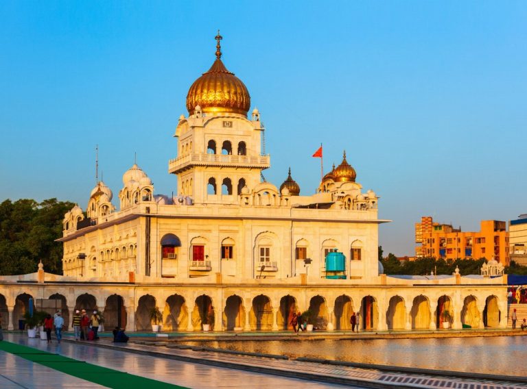 Le Taj Mahal, un bijou architectural qui vous…