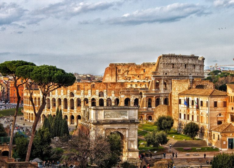 Pâques à Rome : Découvrez le rituel incontournable…