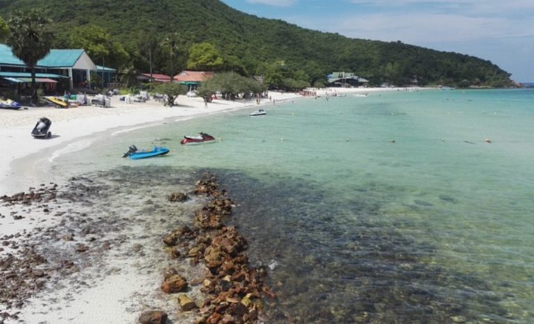 Plongez dans l’enivrante atmosphère de Pattaya, la station…