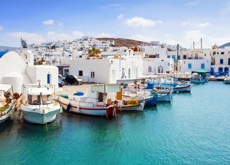 Quelles sont les activités incontournables à Paros ?